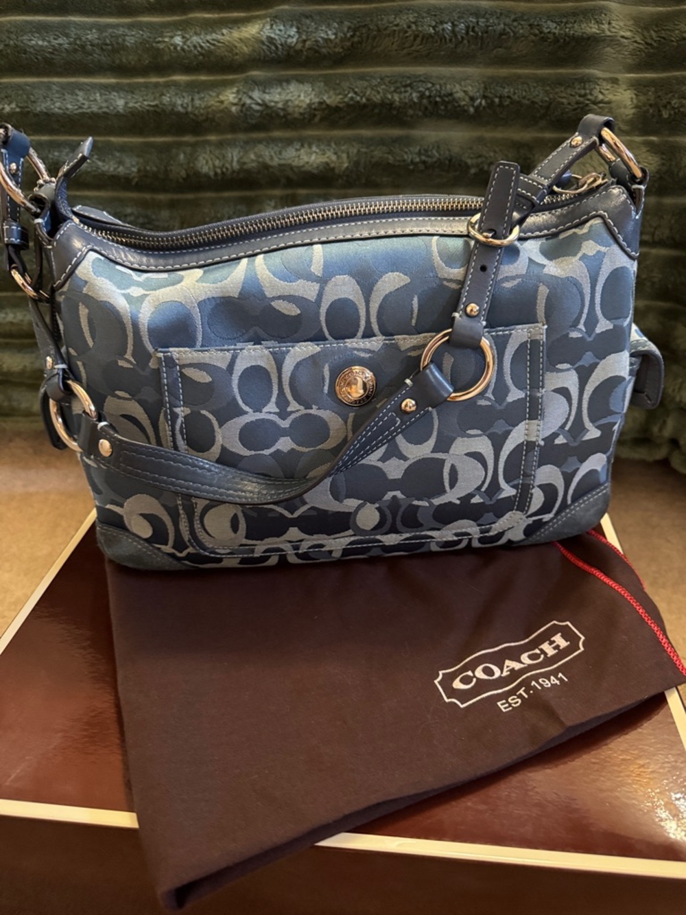 Authentic Coach Chelsea Optic Signature Jacquard Shoulder Bag in Blue Colorway